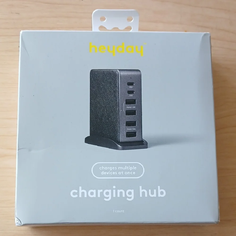 Heyday 6-Port Black Charging Hub Station